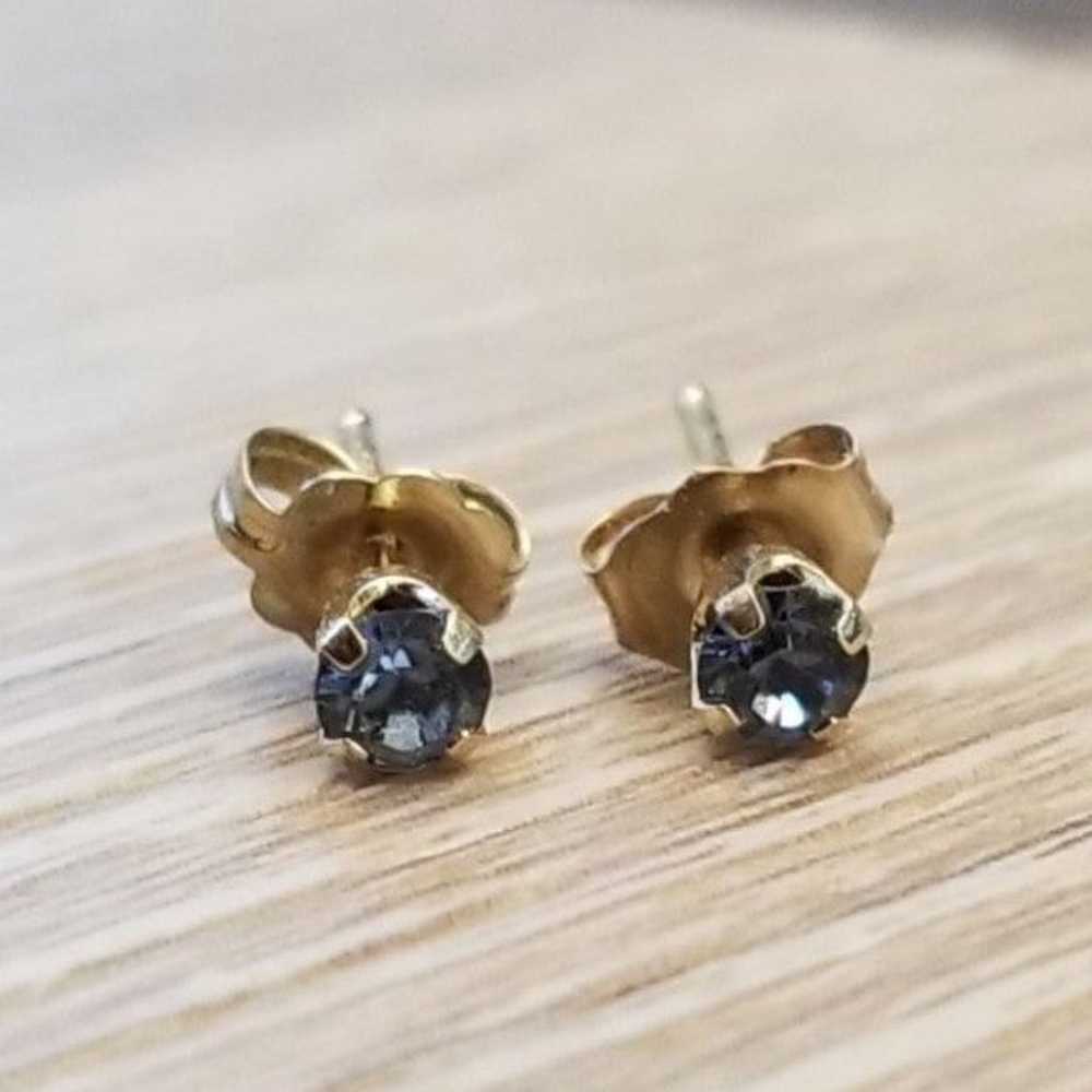 14K Gold Stud Earrings - image 3