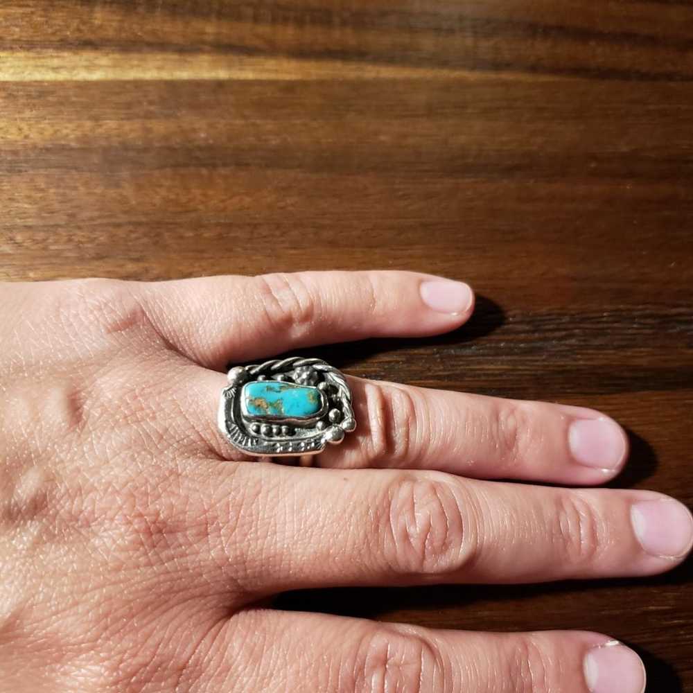 Vintage Sterling Silver Turquoise Ring - image 4