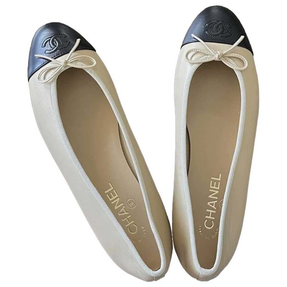 Chanel Cambon leather ballet flats - image 1