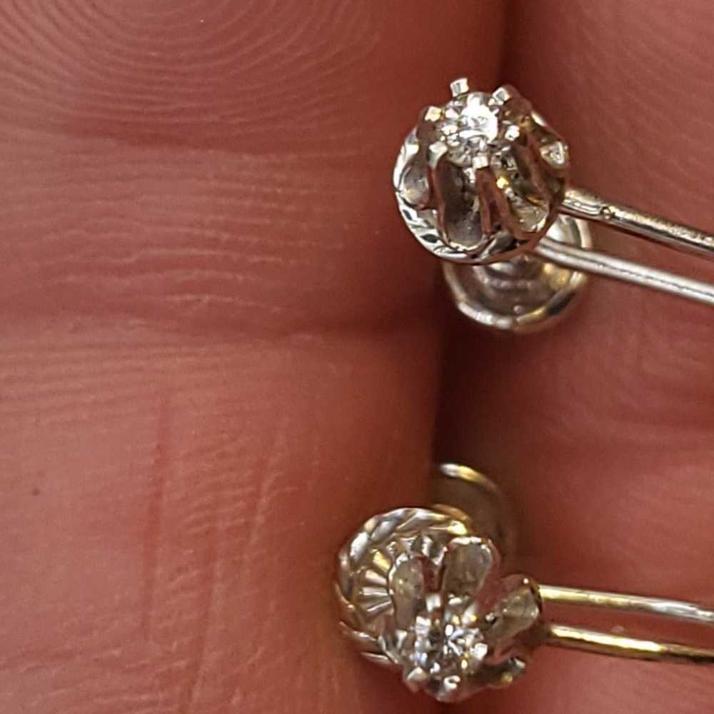 VTG  10K WHITE GOLD DIAMOND EARRINGS - image 1