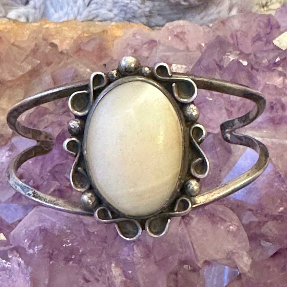 Vintage  Mother of pearl sterling silver bracelet - image 1