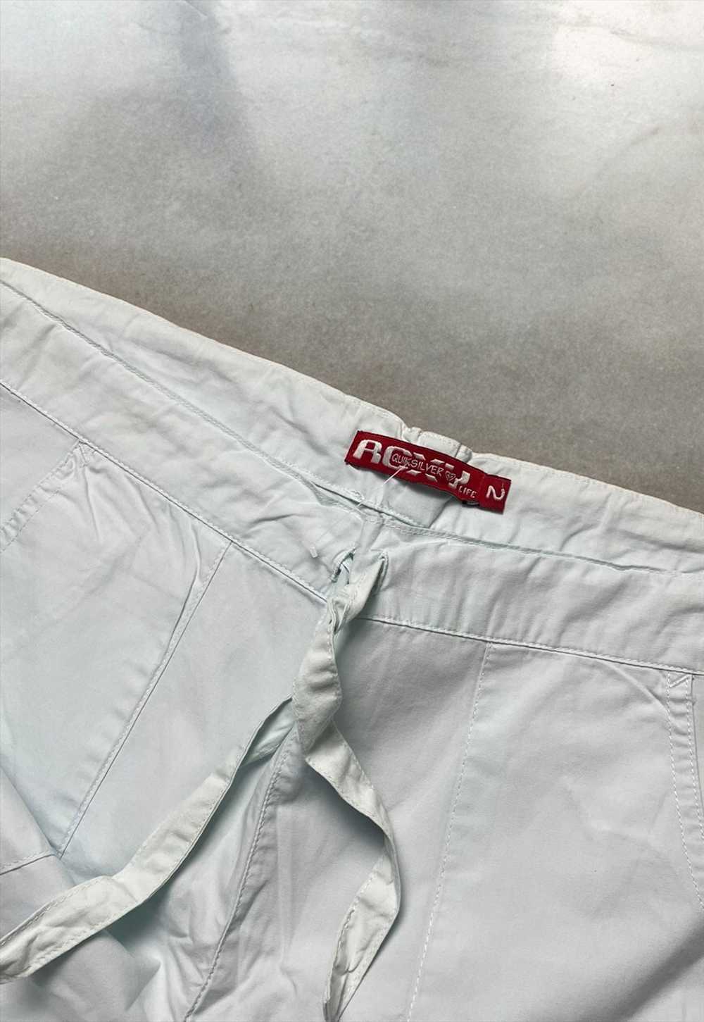 Vintage Y2K Quiksilver Roxy Cropped Pants - image 4