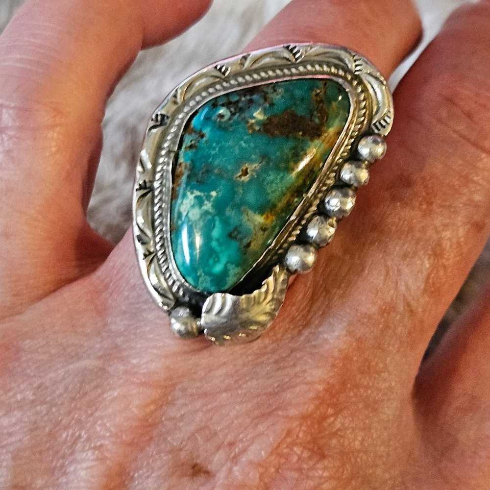 Large Vintage Navajo Turquoise Sterling Silver Ri… - image 3