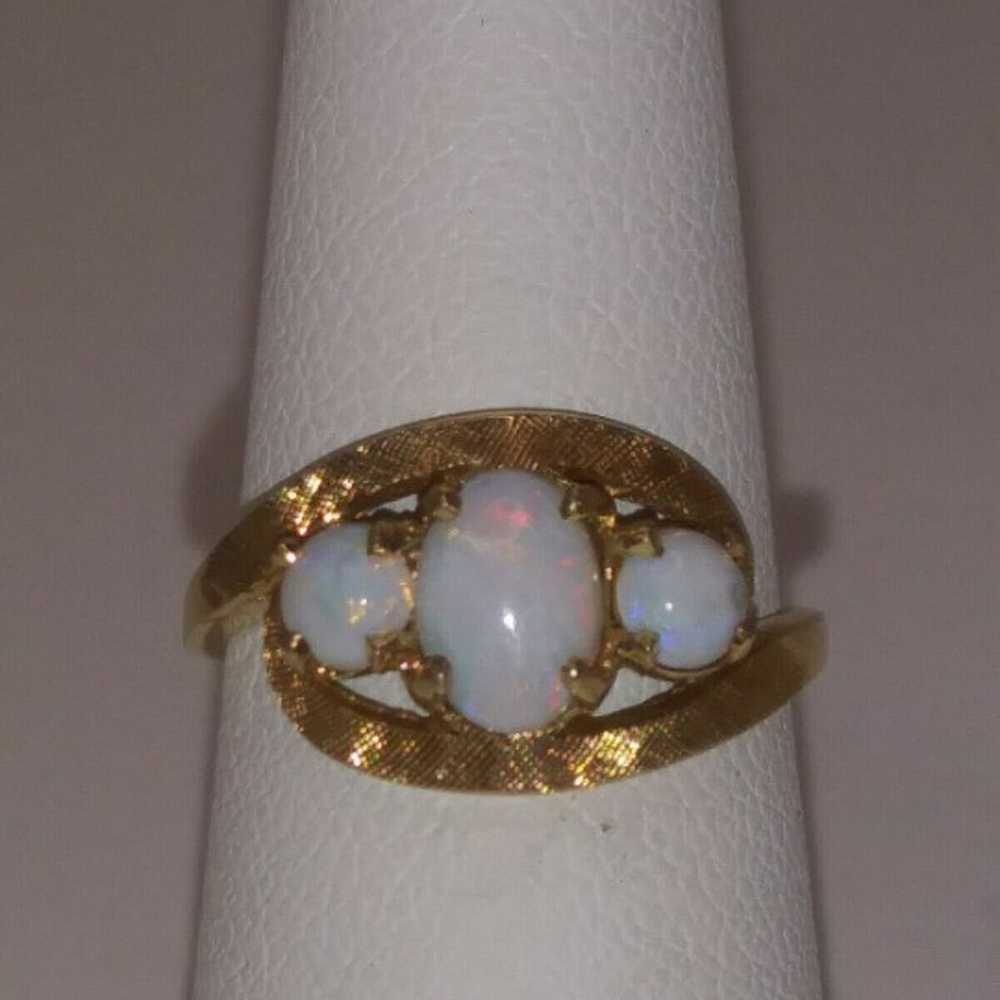 10k Gold Australian Opal 3 Stone Ring - image 4