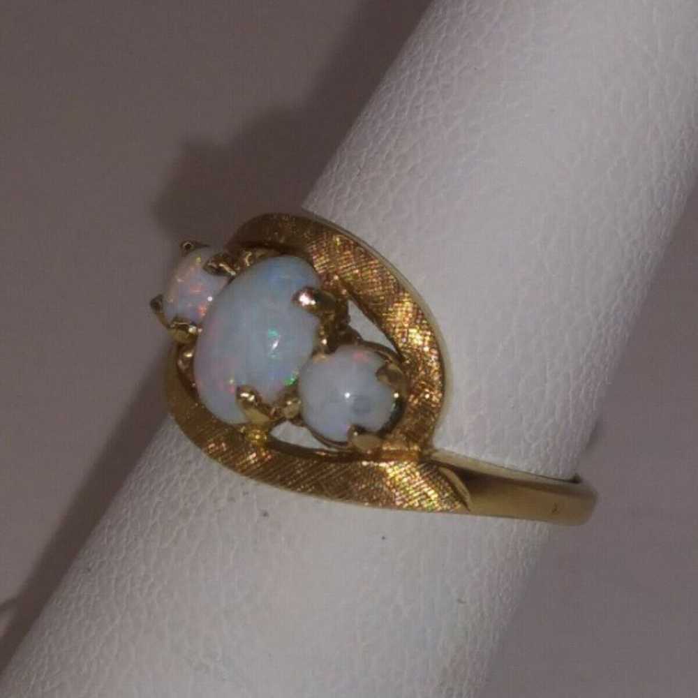 10k Gold Australian Opal 3 Stone Ring - image 5