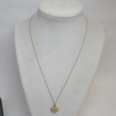 Vintage 10K yellow gold chain with 10K gold heart 