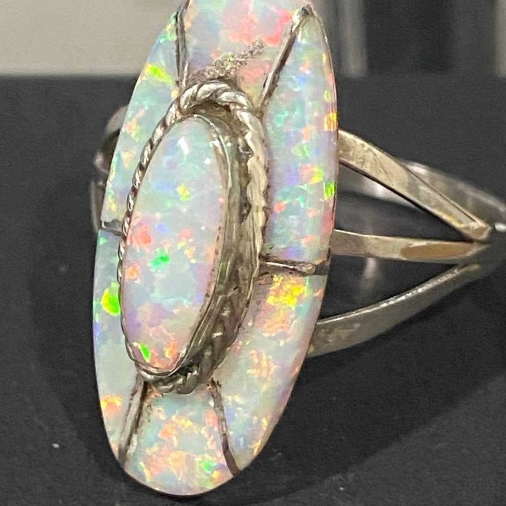 Rare find ! Vintage Fire opal ring . - image 1