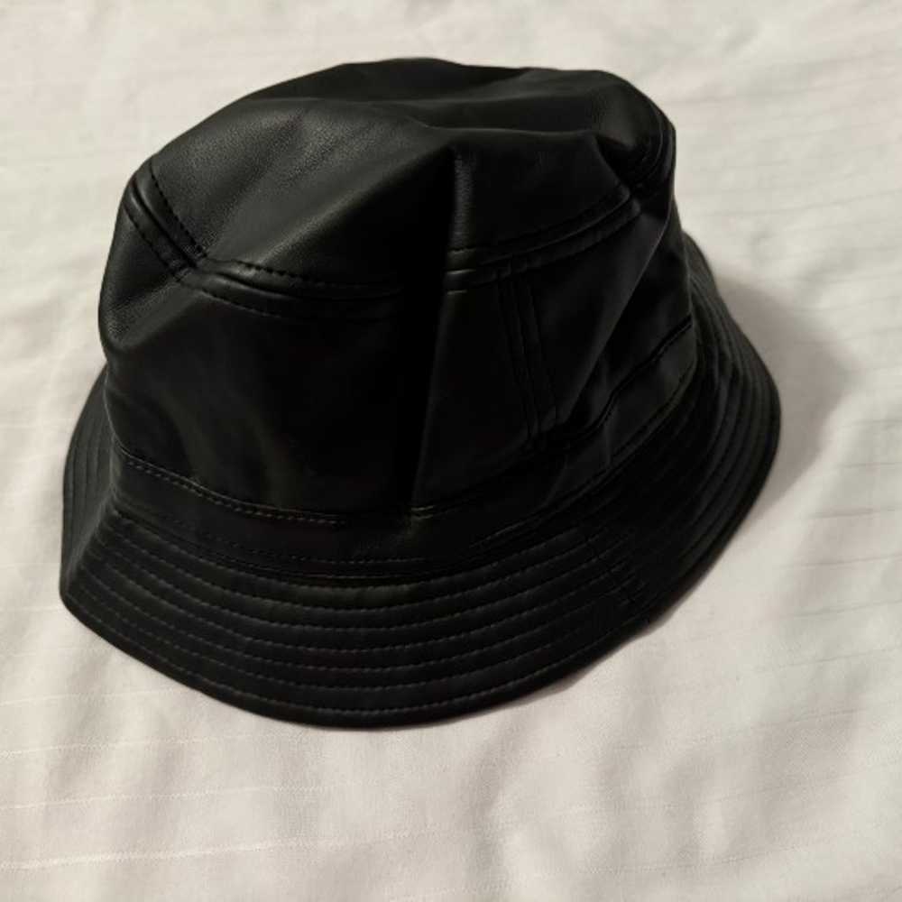 90s Faux Leather Bucket Hat - image 1