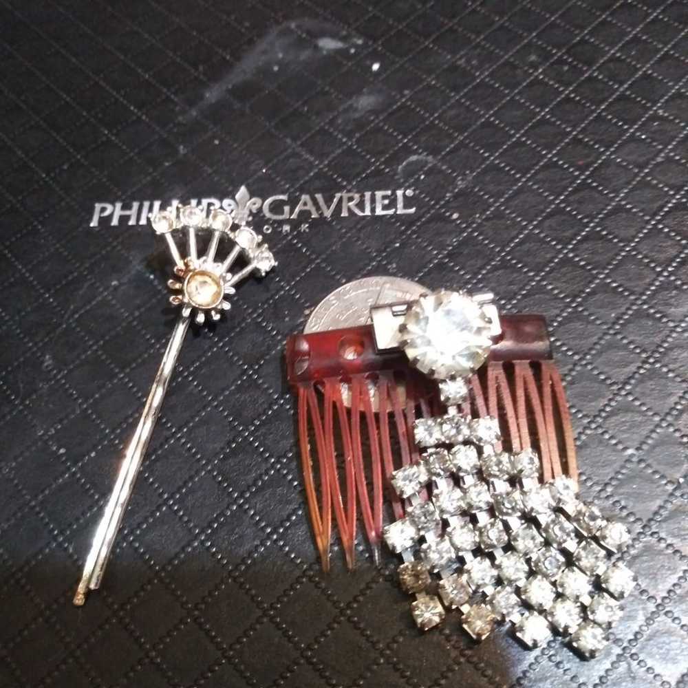 LOT OF 2 VINTAGE RHINESTONE HAIR ACCESOR - image 1