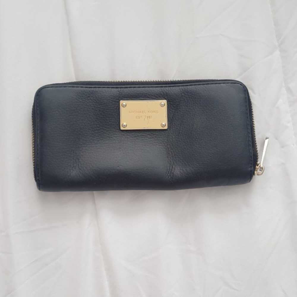 Vintage Michael Kors Wallet - image 1