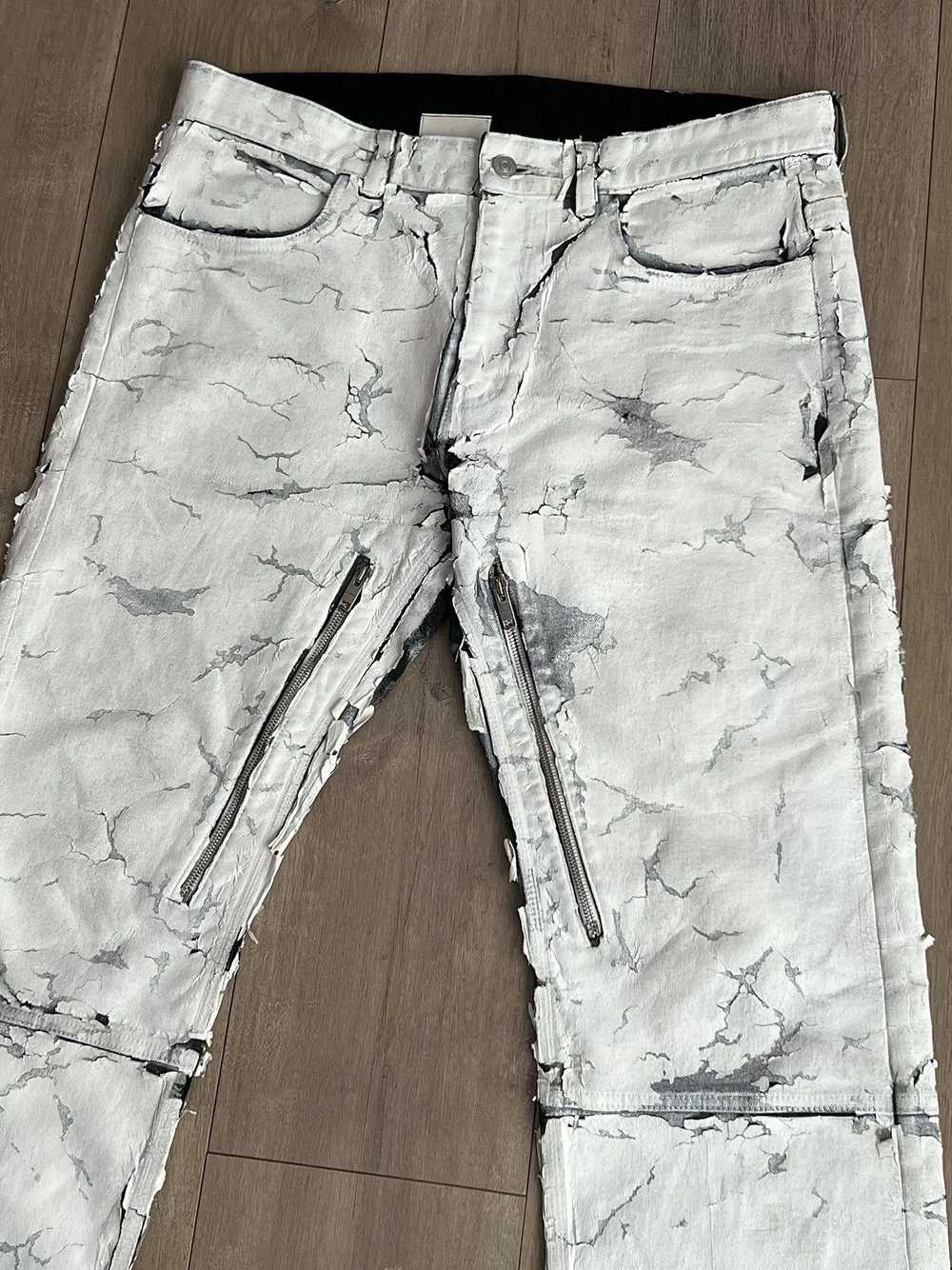 Givenchy Givenchy Rare White Cracked Painted Runw… - image 1