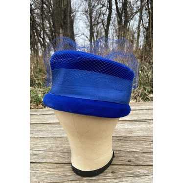 Vintage 1950s Bright Blue Velvet Womens Hat Netti… - image 1