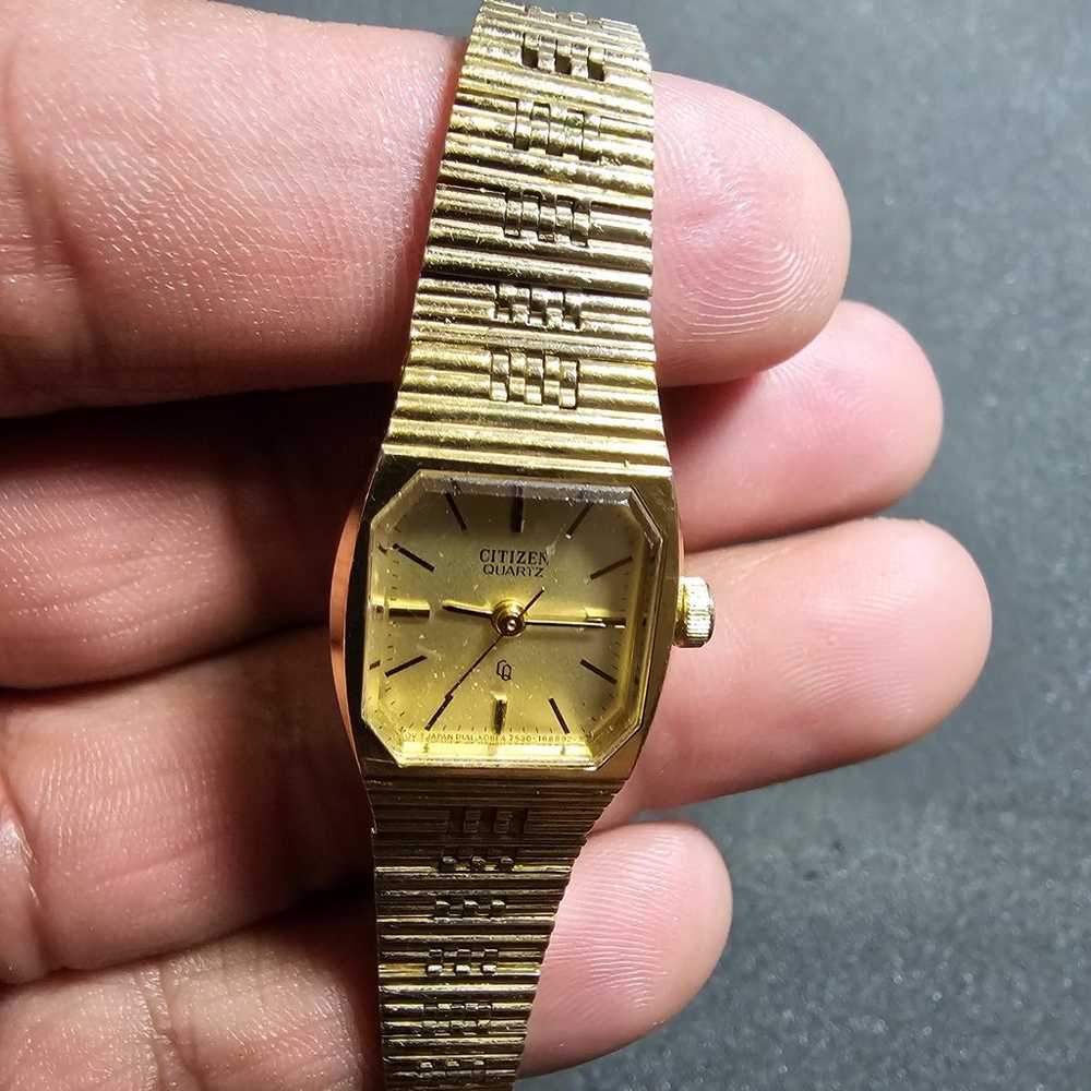 Vintage Citizen Ladies Quartz Cocktail Watch Gold… - image 3