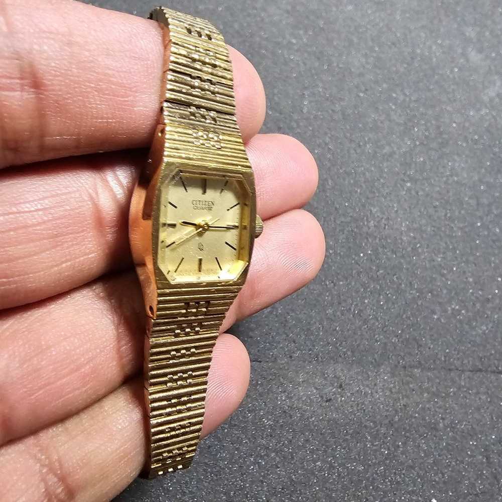 Vintage Citizen Ladies Quartz Cocktail Watch Gold… - image 5