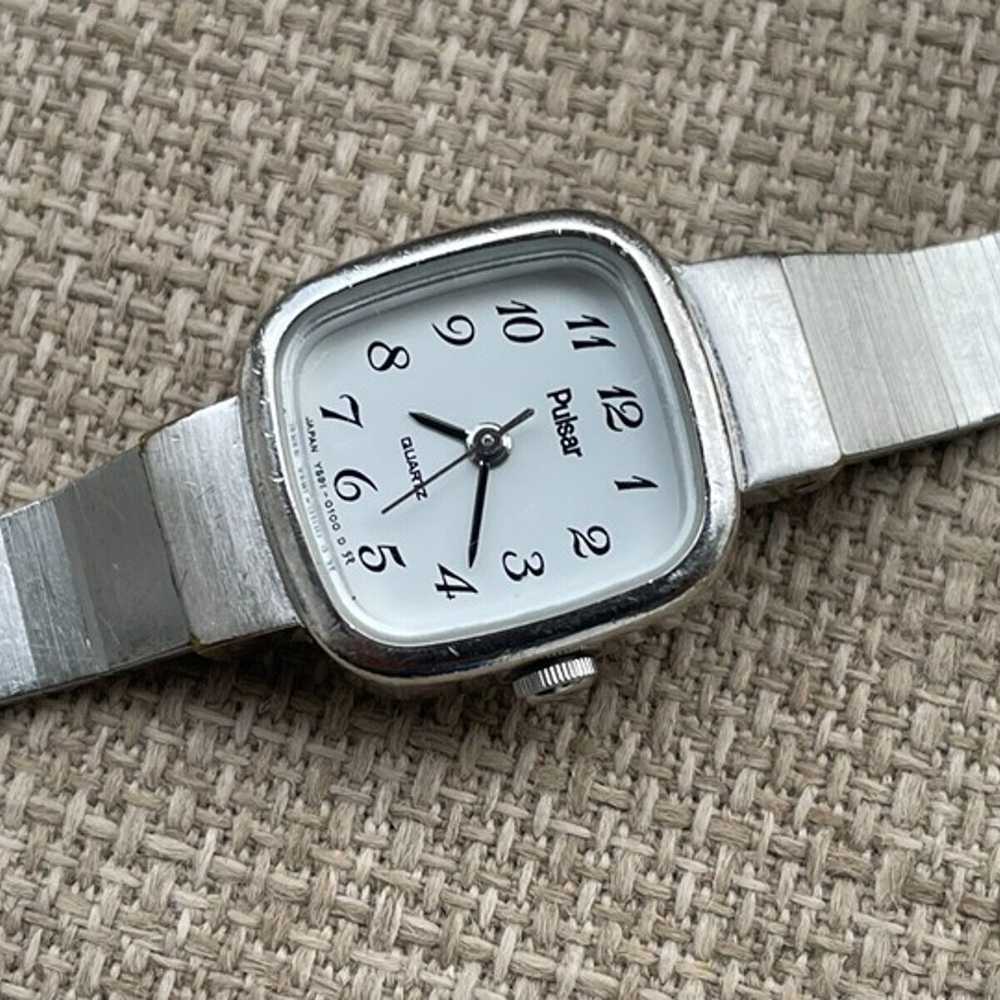 Vintage Pulsar Ladies Wristwatch Silver Tone Quar… - image 2