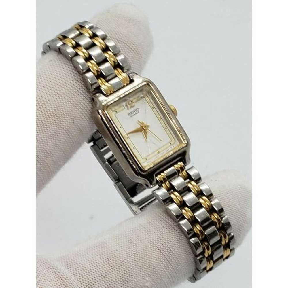 Vintage Seiko Women's Watch v401-5129 - image 7