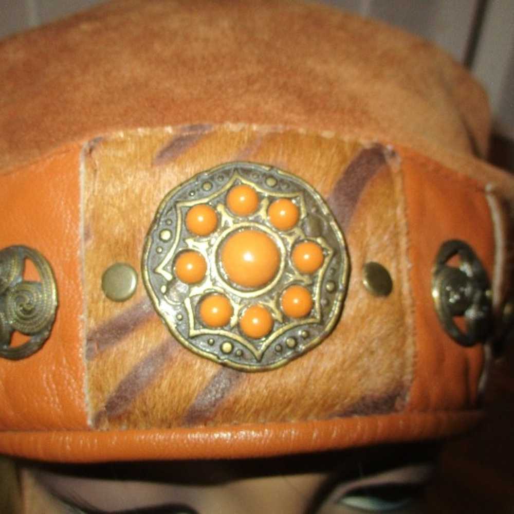 vintage hand crafted suede/leather Hat - image 11