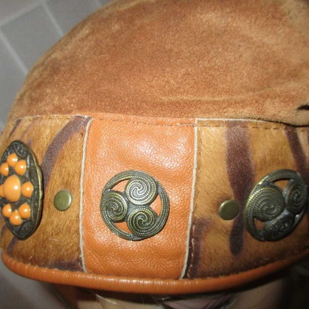 vintage hand crafted suede/leather Hat - image 9