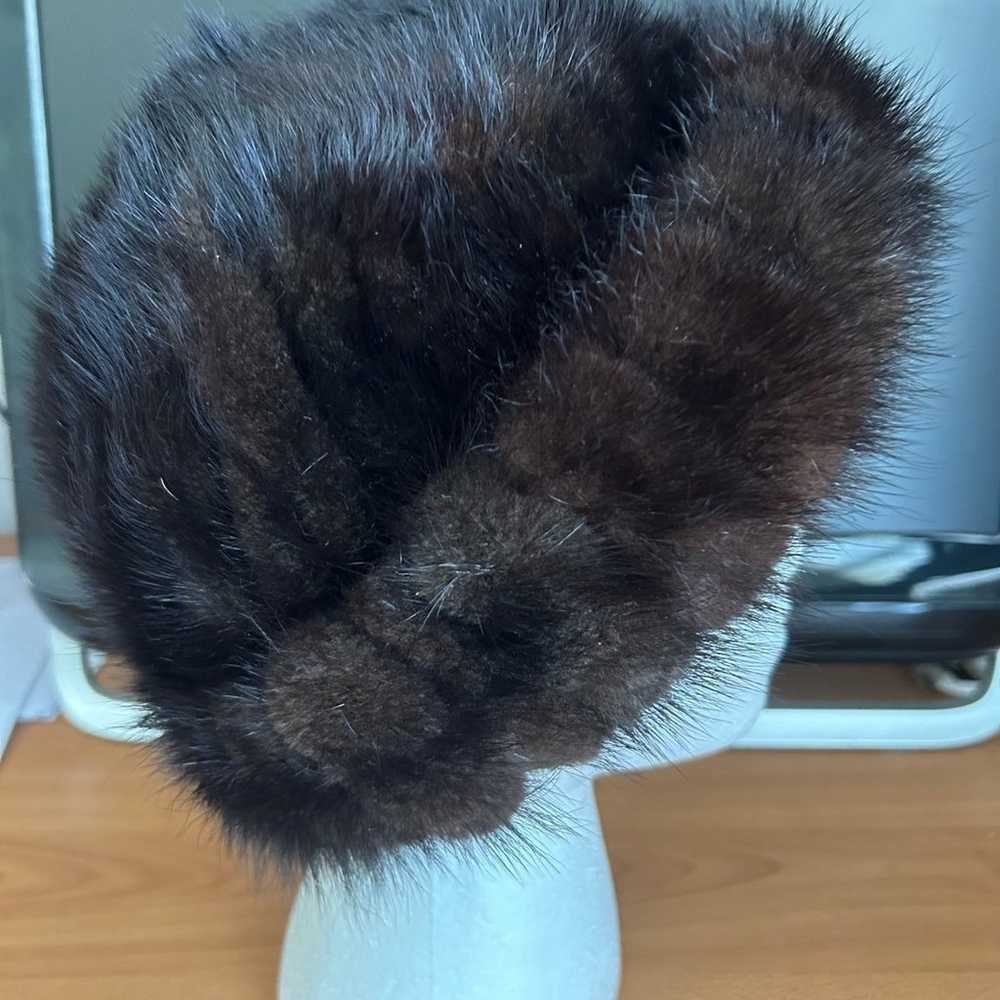 Vintage Fur hat Betmar new york paris - image 4