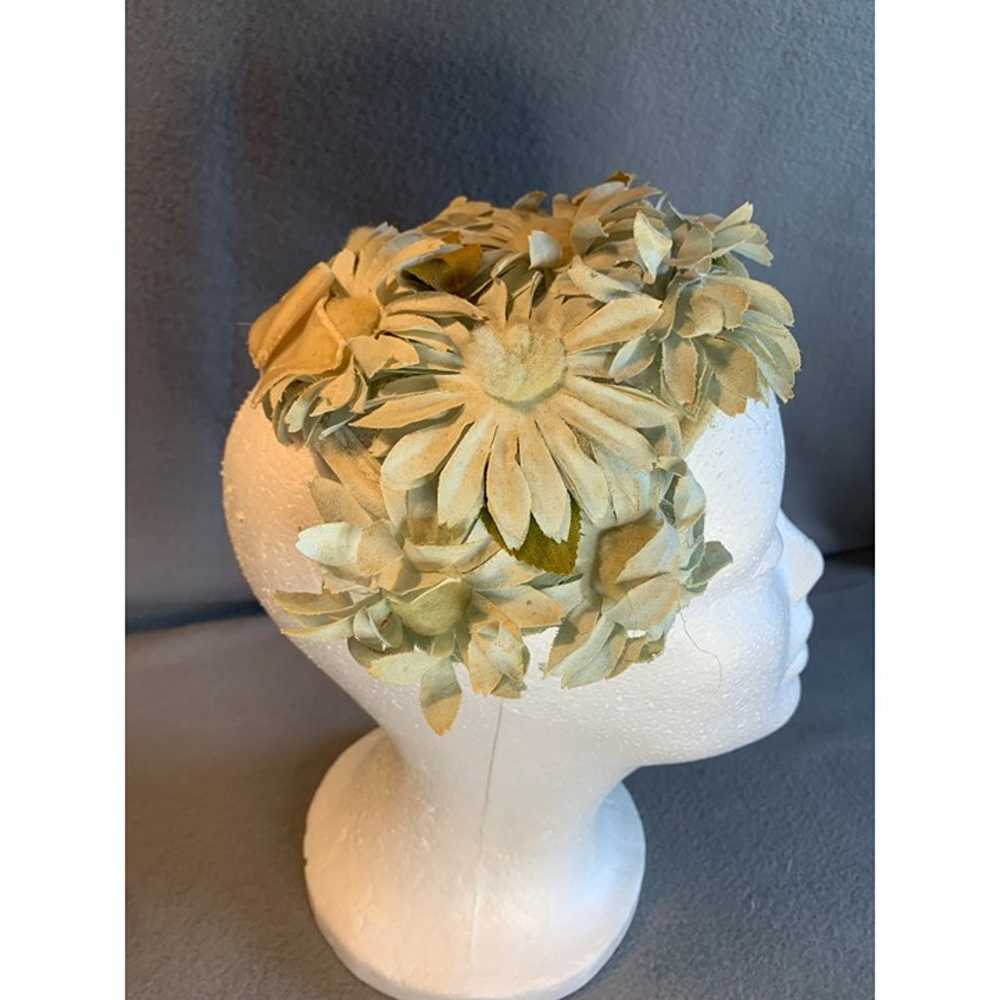 Ladies Daisy Flower Hat with Velvet Bow and Trim … - image 3