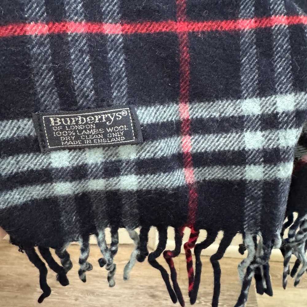 Burberry Vintage Scarf 100% lambswool - image 2