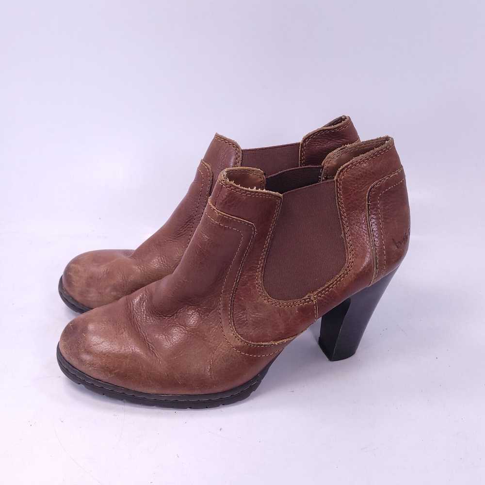 Born b.o.c. Born Casual Heeled Boot Womens Size 8… - image 1