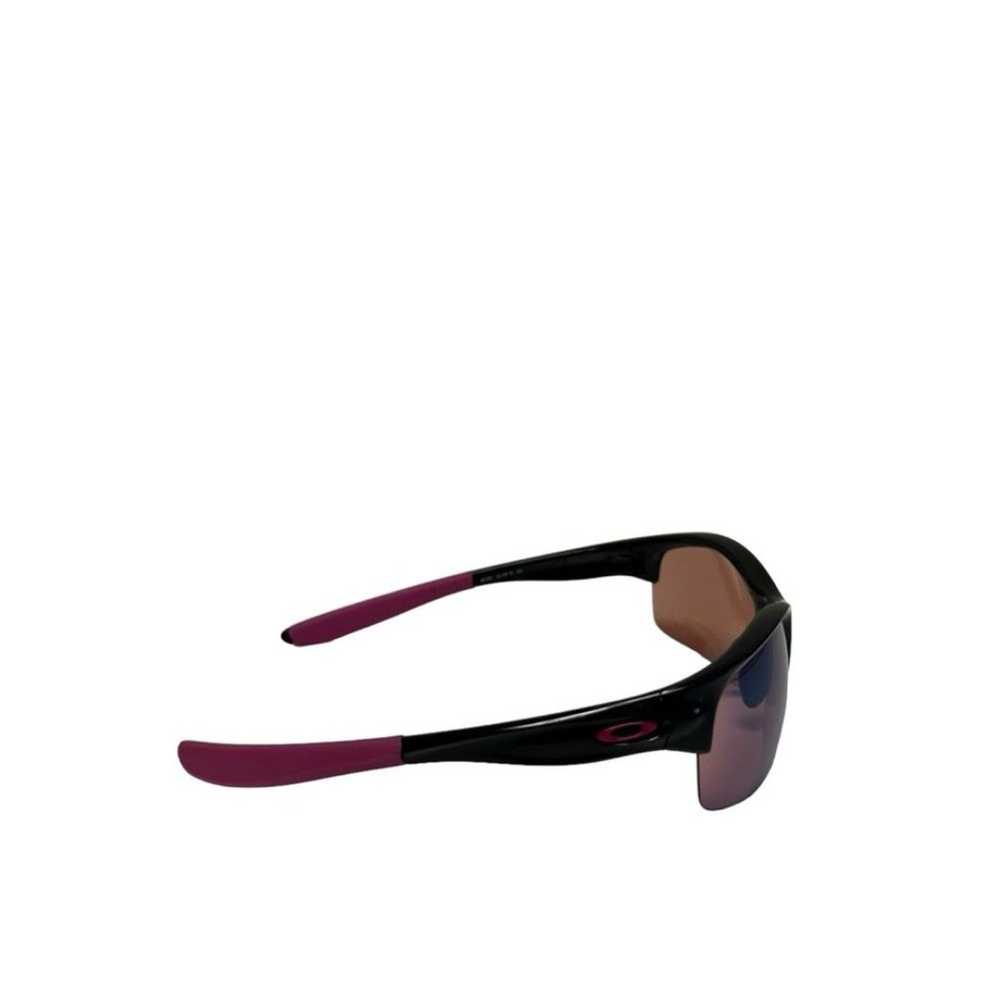 Oakley Commit Breast Cancer Awareness Sunglasses - image 2