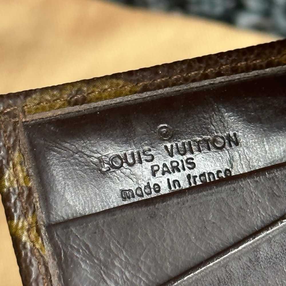 Louis Vuitton Vintage Compact Wallet - image 10