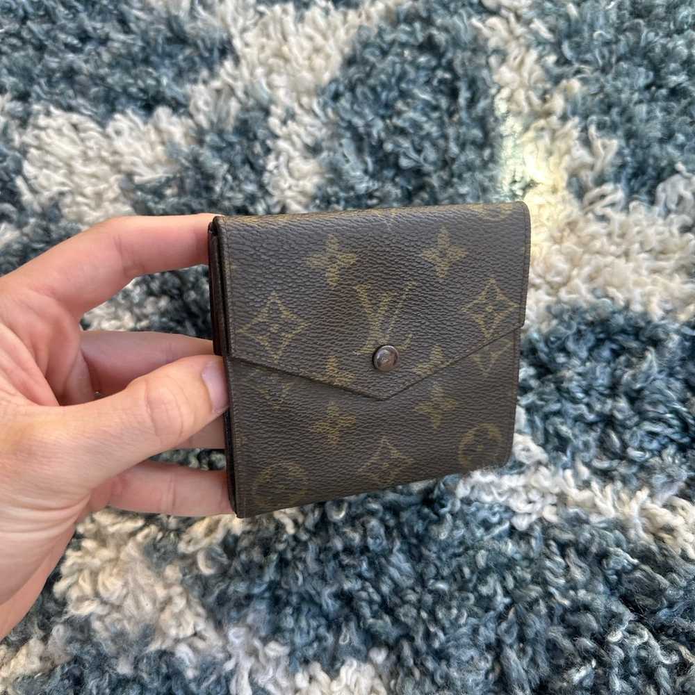 Louis Vuitton Vintage Compact Wallet - image 2