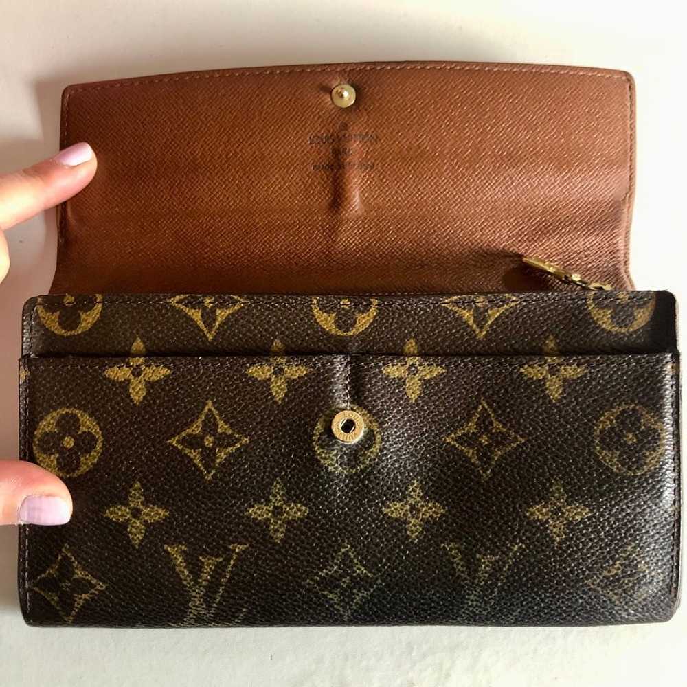 Vintage Louis Vuitton Monogram Sarah Long Wallet - image 3