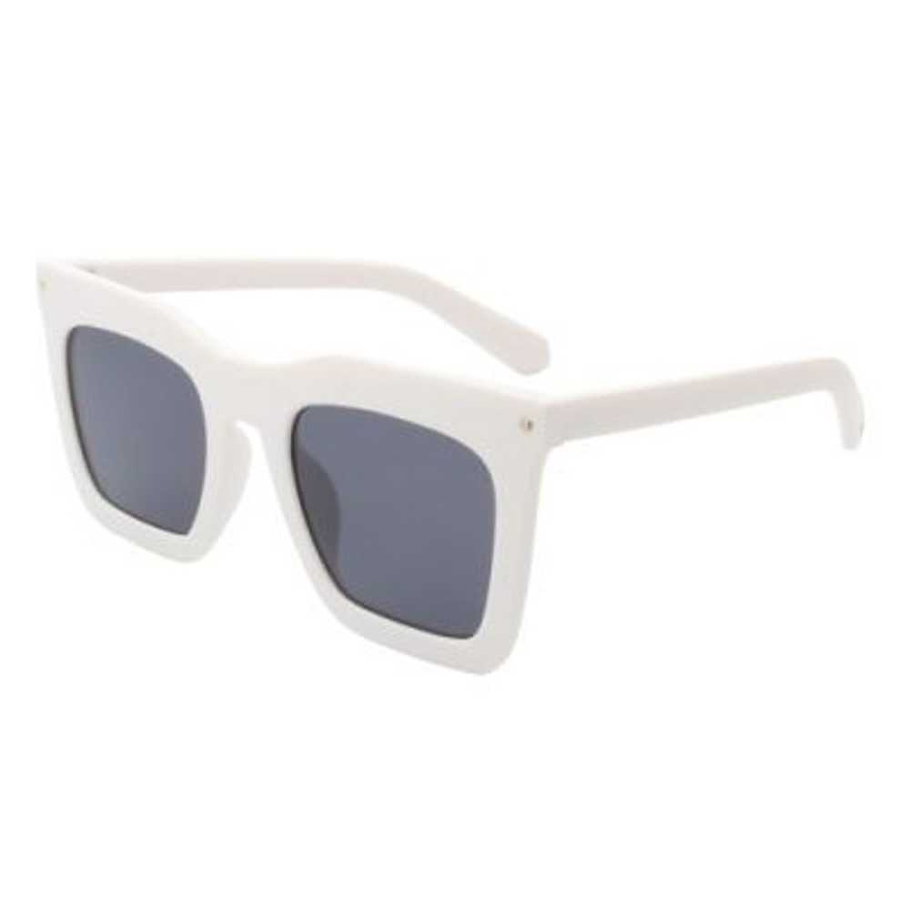 2022 Vintage Big Women Sunglasses Thin Framen Squ… - image 2