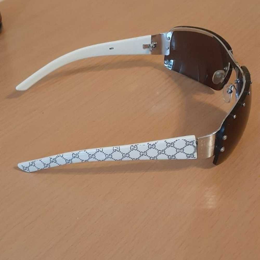 GUCCI VINTAGE SHIELD SUNGLASSES - image 4