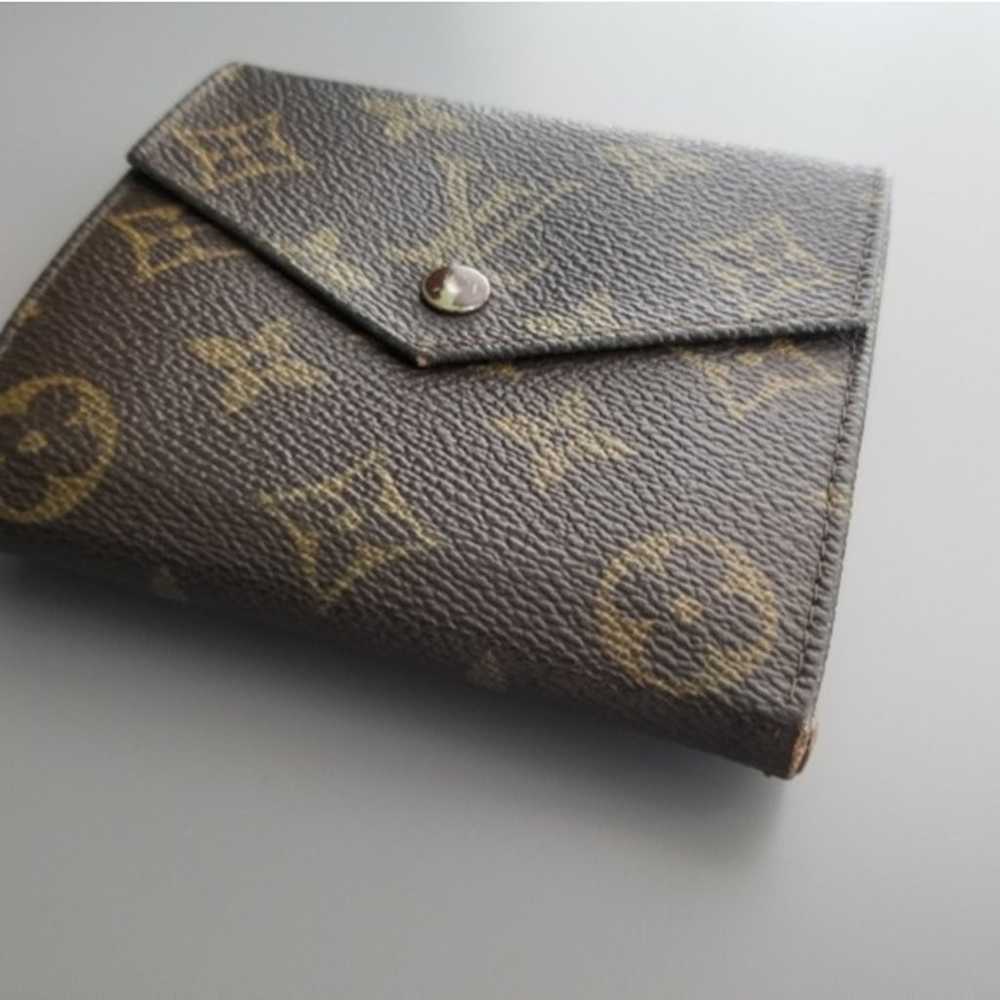 Louis Vuitton Vintage Classic Signature wallet - image 6