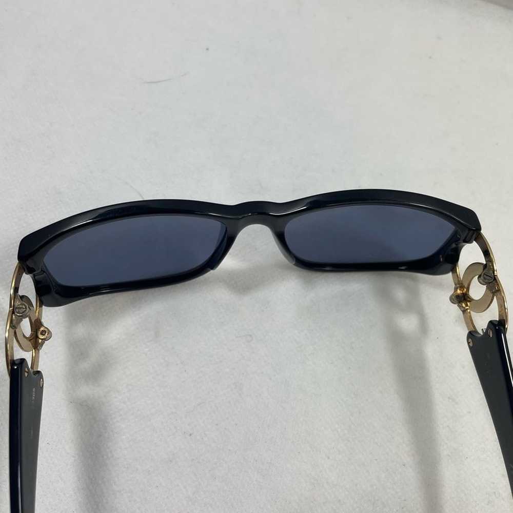 Authentic CHANEL vintage sunglasses with case - image 4