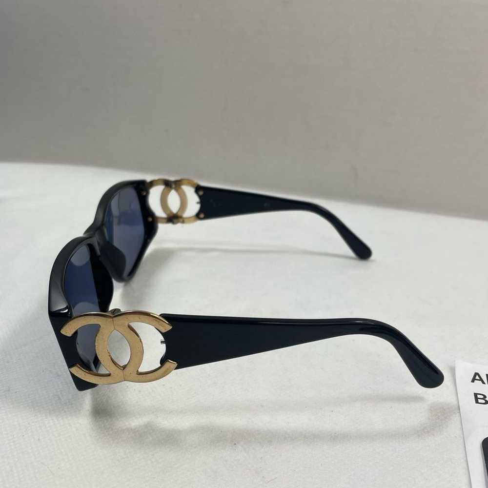 Authentic CHANEL vintage sunglasses with case - image 5