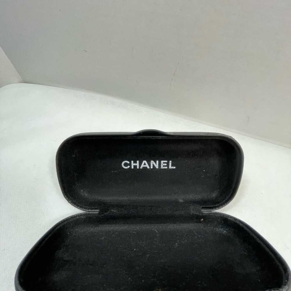 Authentic CHANEL vintage sunglasses with case - image 9