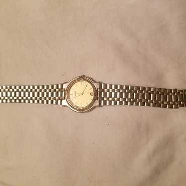 Womens vintage Gucci watch