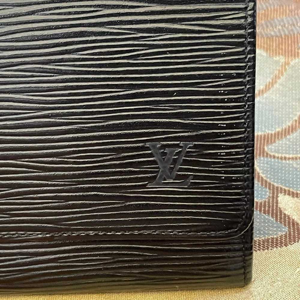 Authentic LV EPI slim vintage wallet - image 10