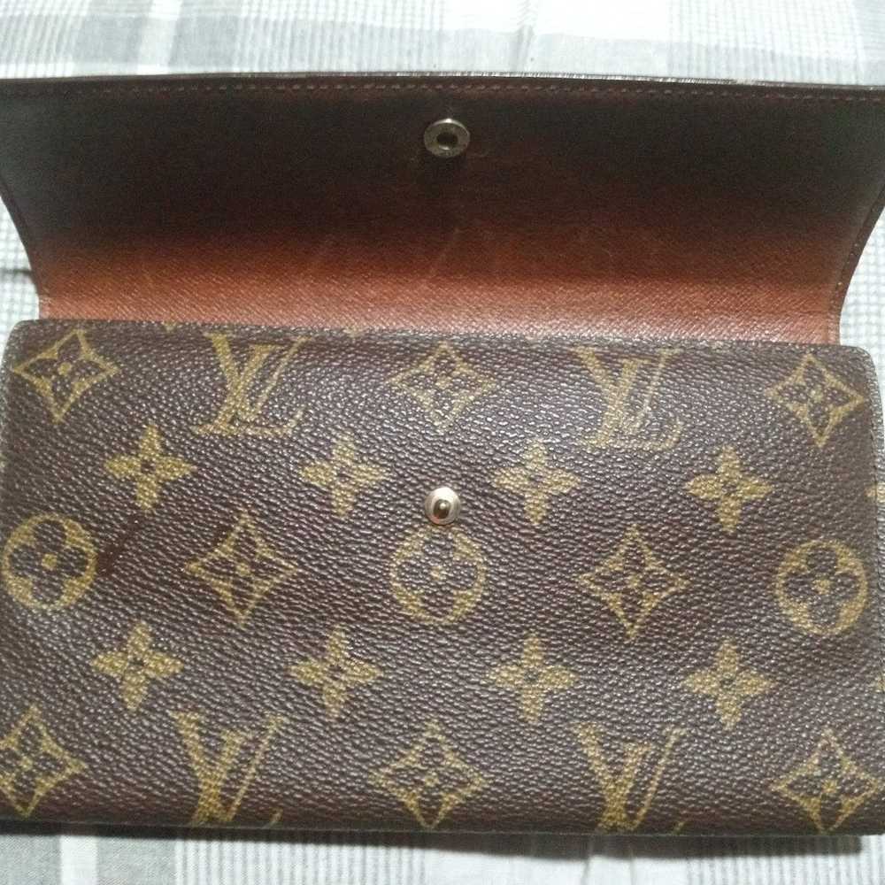 Louis Vuitton wallet women - image 6