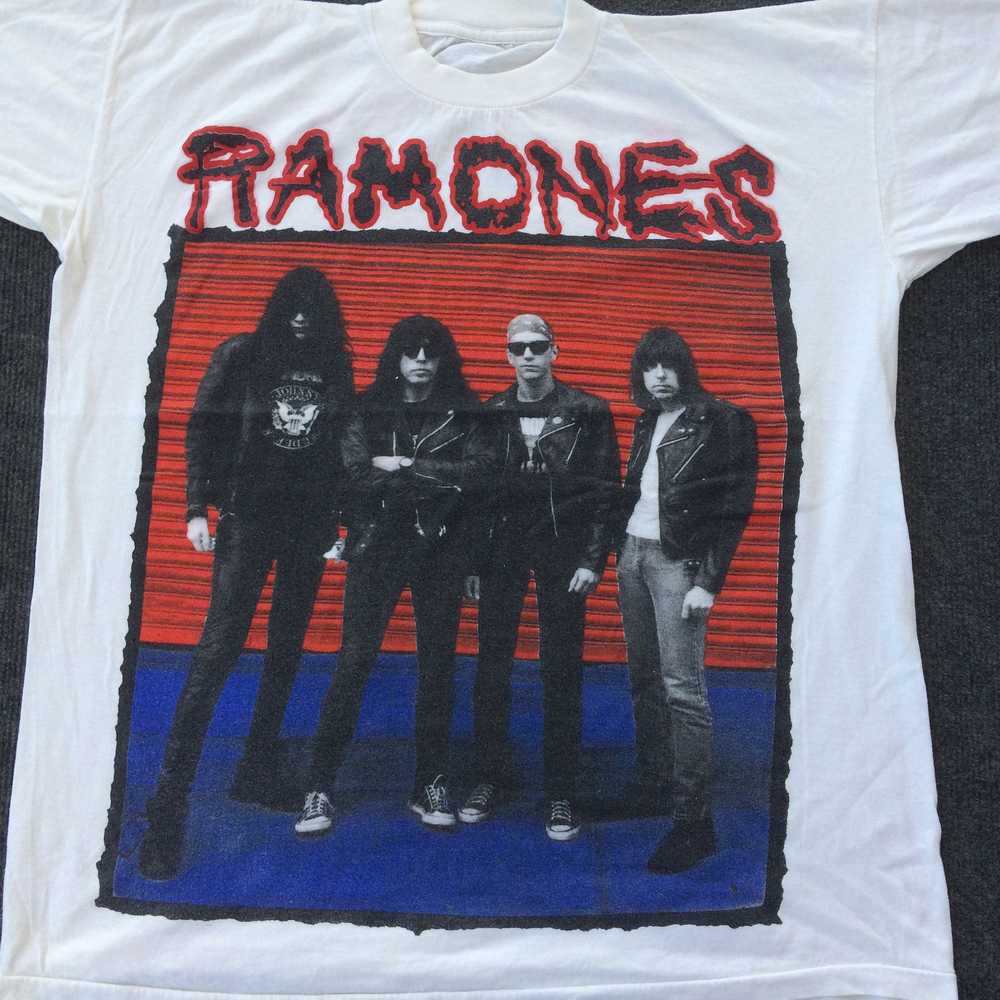 Band Tees × Vintage Vintage Ramones hey ho lets G… - image 2