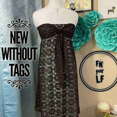 NWOT FK for LF Strapless Black Lace Overlay on blu