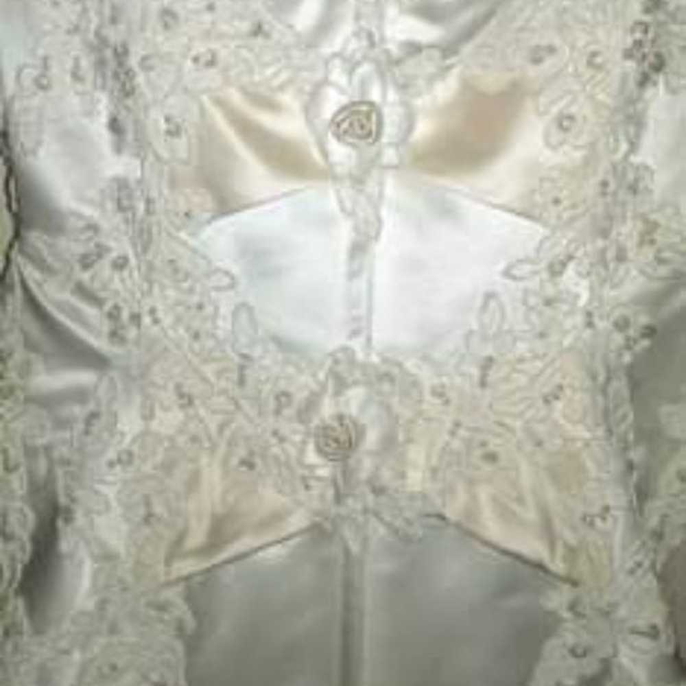 Davids Bridal Wedding Dress - image 3