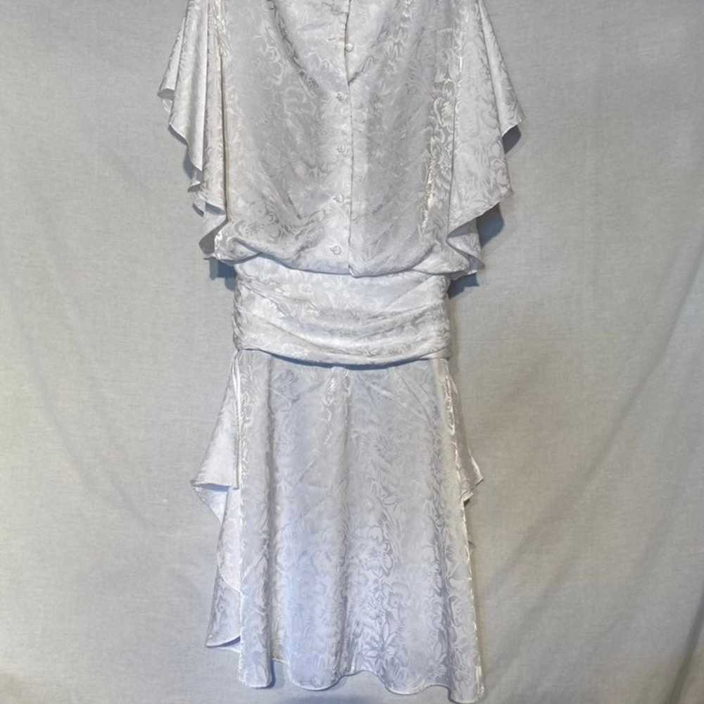 Vintage satin dress - image 4