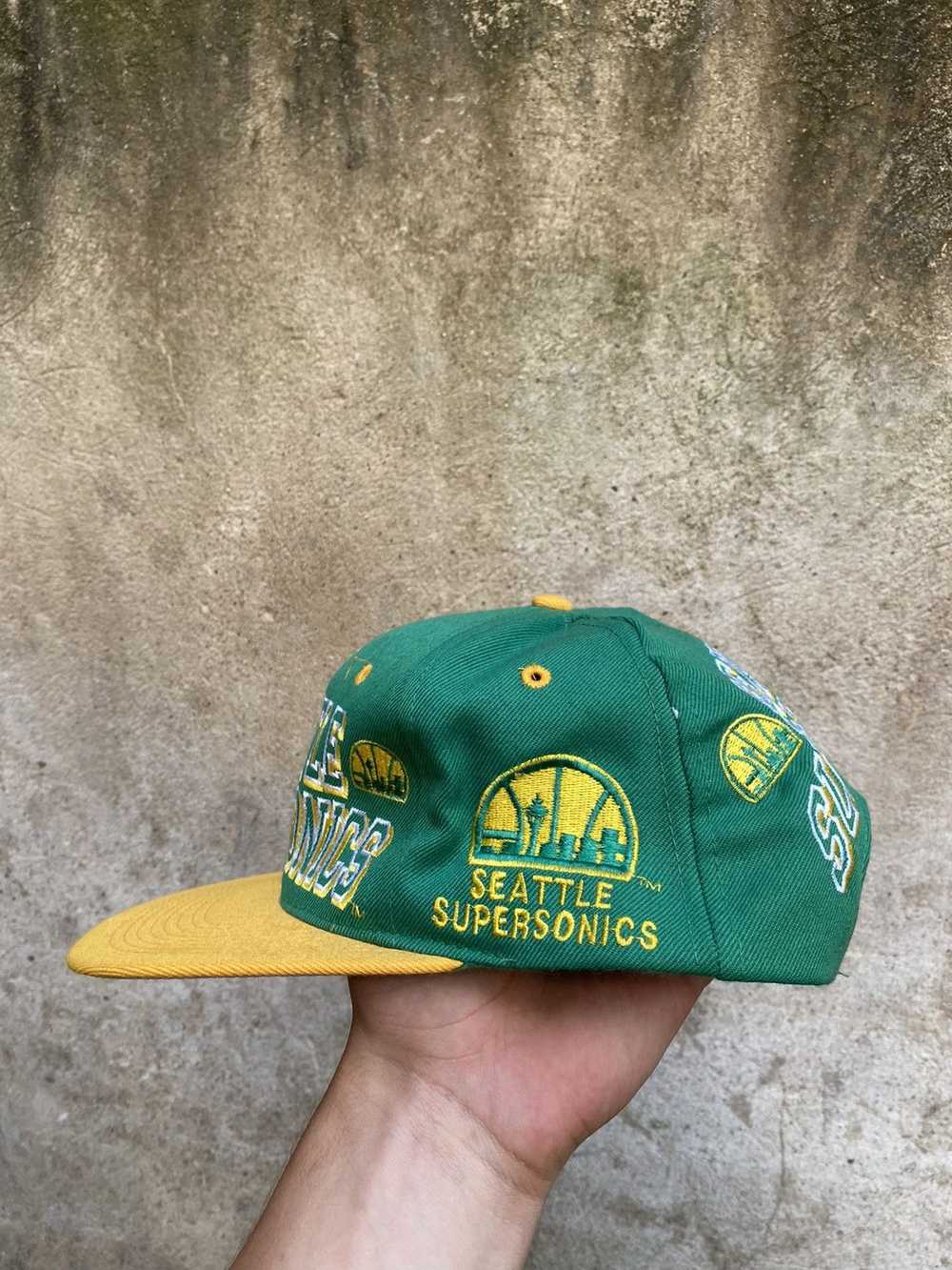 NBA × Rare × Vintage Vintage 90s Seattle SuperSon… - image 2