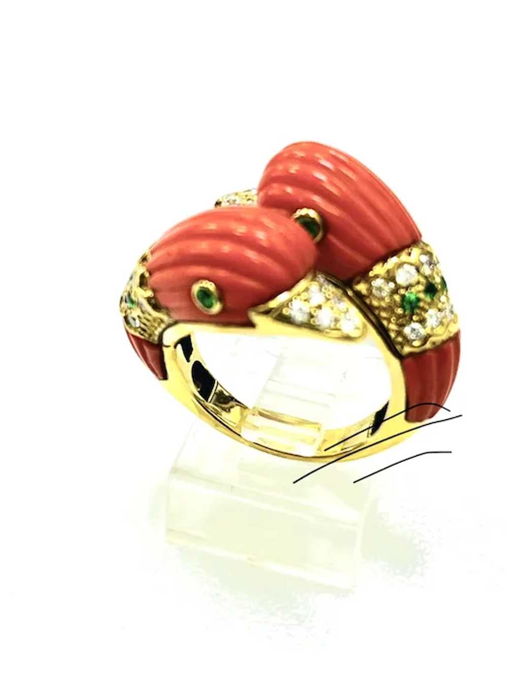 Van Cleef & Arpels Double Duck Coral Emerald Diam… - image 7