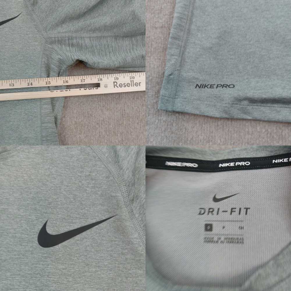 Nike Nike Dri Fit Shirt Women Small Gray Short Sl… - image 4