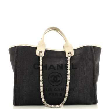 CHANEL Deauville Tote Raffia Medium