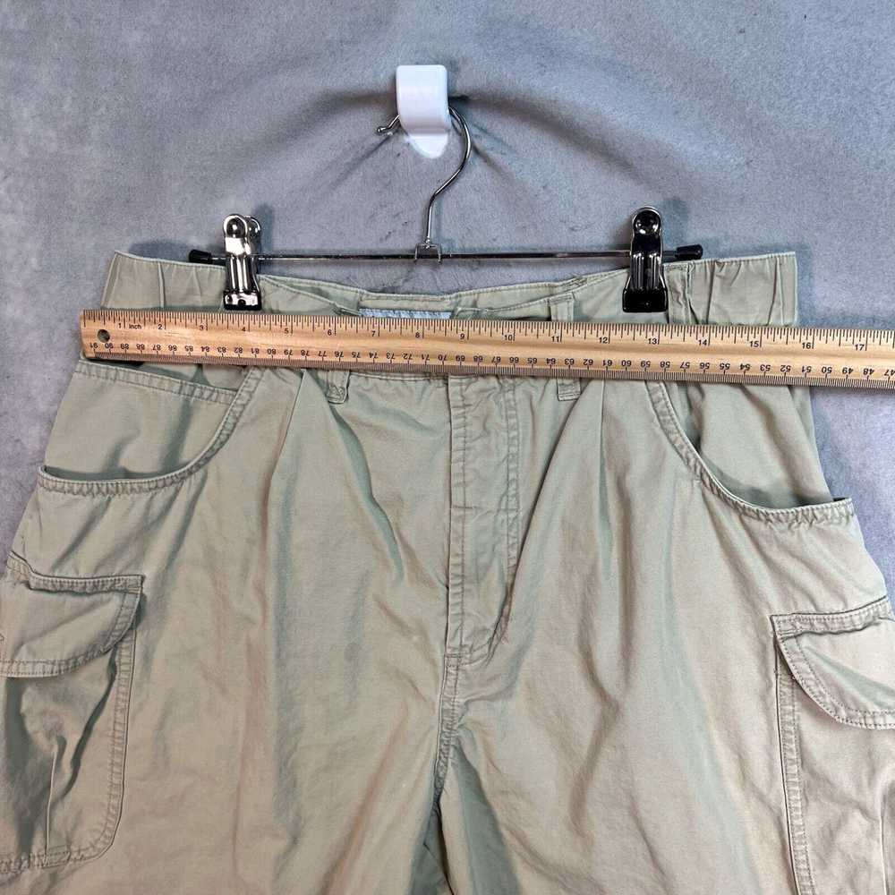 Vintage A1 Columbia Sportswear Cargo Shorts Adult… - image 2