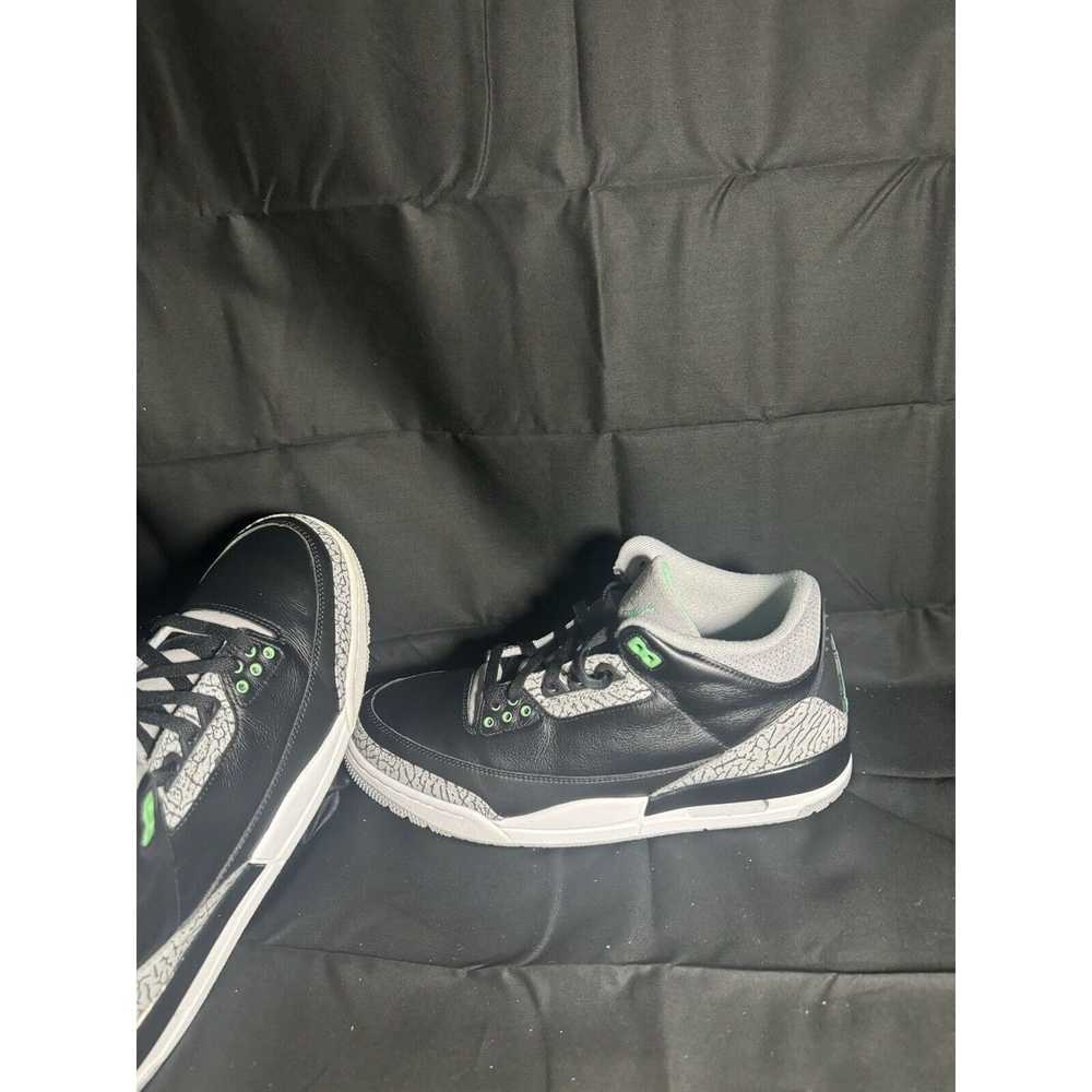 Jordan Brand Size 11.5 - Air Jordan 3 Retro Green… - image 2