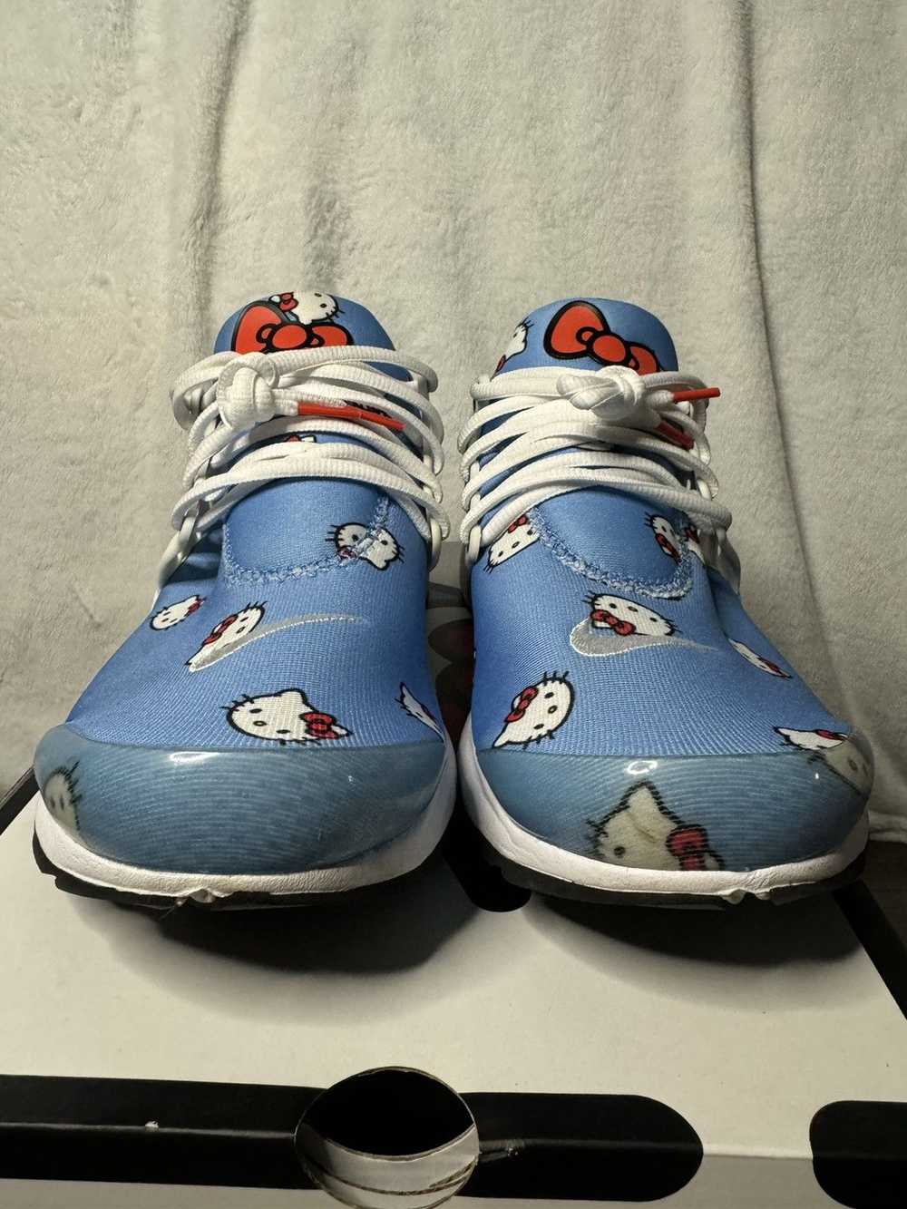 Nike Hello Kitty x Air Presto 'University Blue' 2… - image 4